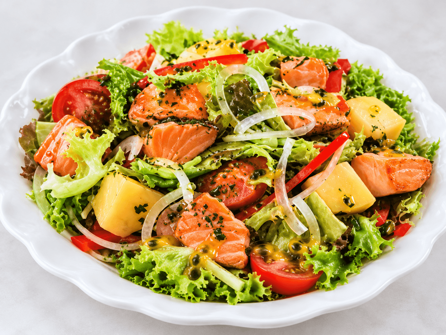 Salmon Salad with Passion Fruit Sauce